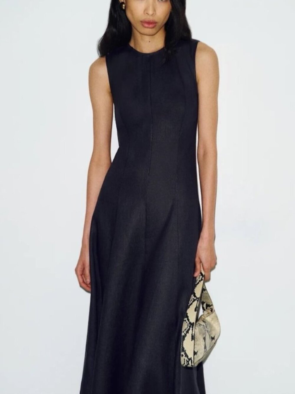 NEW Reformation Cecilia Linen Sleeveless Maxi Dress Black | US 4 UK 8 - Picture 2 of 12